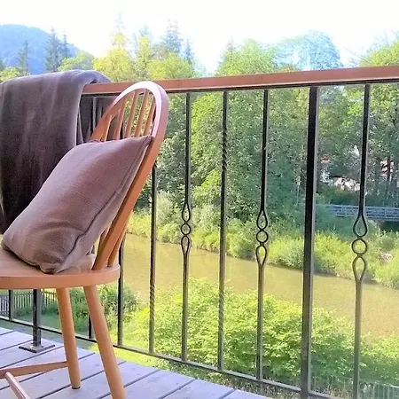 Grosse Fewo Im Alpen-landhaus Zwischen See, Berg Und Bach *