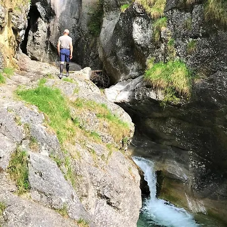 Grosse Fewo Im Alpen-landhaus Zwischen See, Berg Und Bach Hébergement de vacances Kiefersfelden