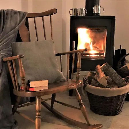 Grosse Fewo Im Alpen-landhaus Zwischen See, Berg Und Bach Hébergement de vacances *