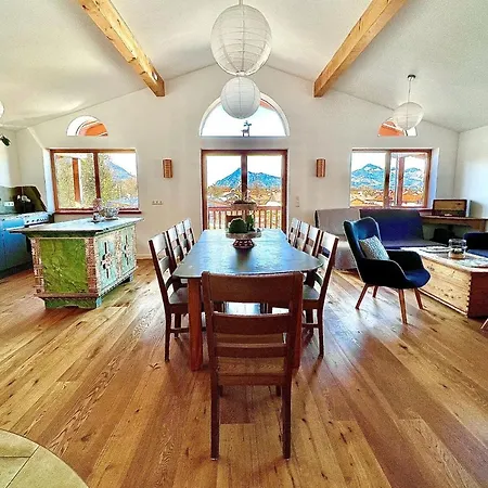 Grosse Fewo Im Alpen-landhaus Zwischen See, Berg Und Bach Kiefersfelden