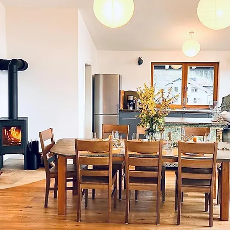 Grosse Fewo Im Alpen-landhaus Zwischen See, Berg Und Bach * Kiefersfelden